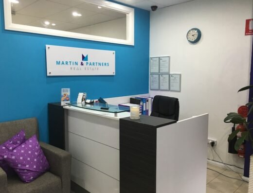 Century 21:Felipe Martin